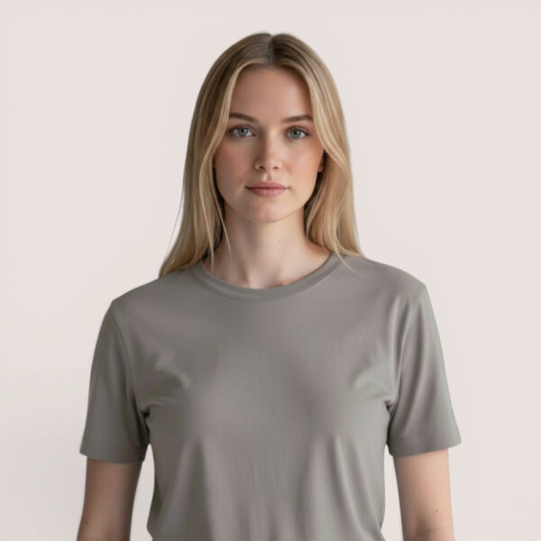 Klassisches Damenshirt – aus Modal Micro Holzfaserstoff